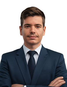 Headshot of Maximillian Weinberg, Chief Operating Officer and Founder